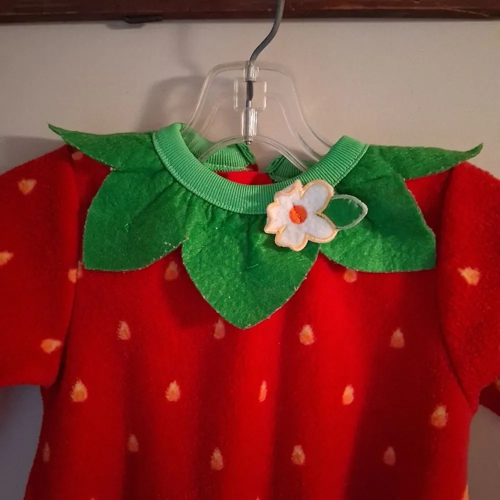 Strawberry-Themed Infant One Piece Sleeper Costume With Knit Cap - Picture 2 of 11